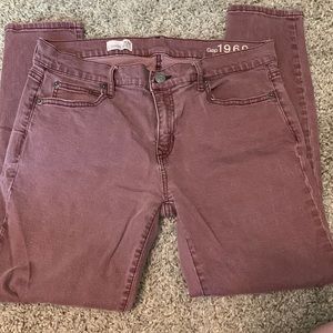 Gap pink distressed jegging 30